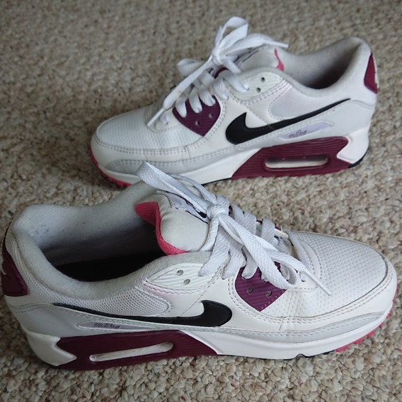 NIKE AIR MAX 90 white black dark beetroot DH1316-100 SIZE 7 - Picture 1 of 16